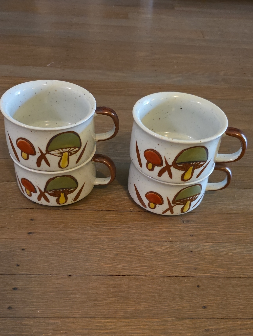 Stoneware Mushroom Mugs Or Soup Mugs - Set of 4 - Vintage